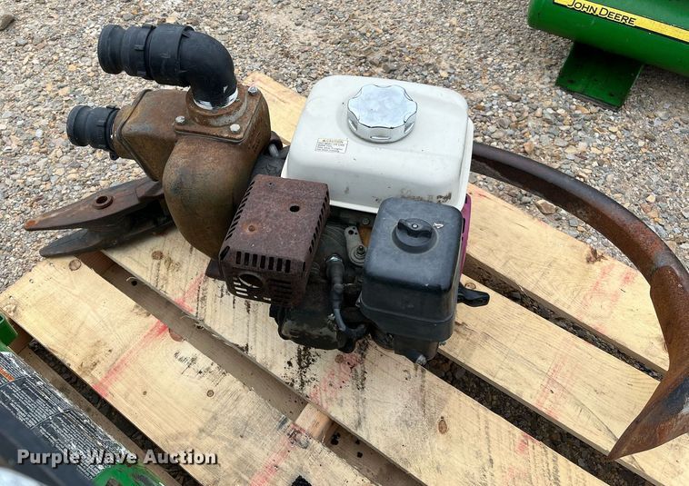 image for item DK7979 John Deere AC2-8GH  air compressor