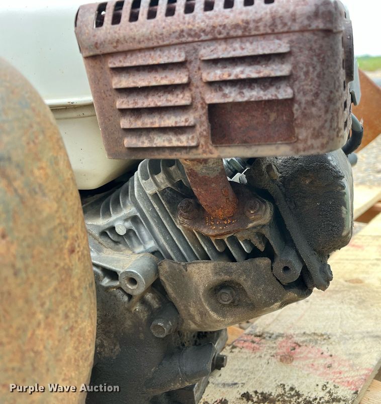 image for item DK7979 John Deere AC2-8GH  air compressor