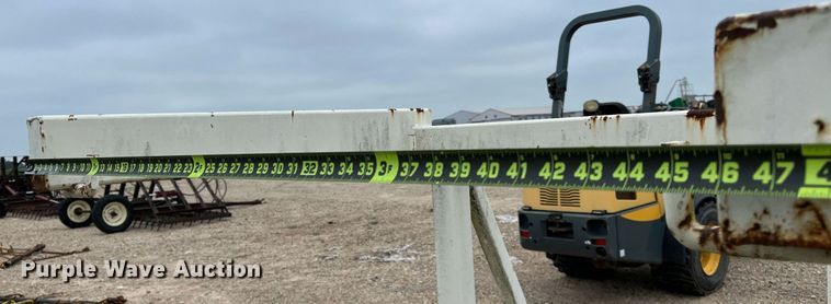 image for item DK7982 Friesen  bulk bag unloader