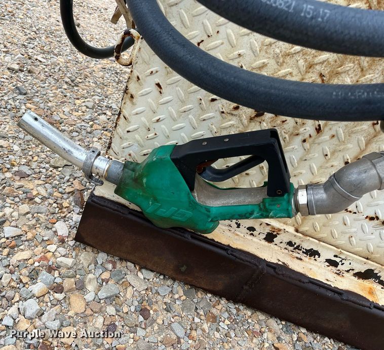 image for item DK7983 Auxiliary fuel tank