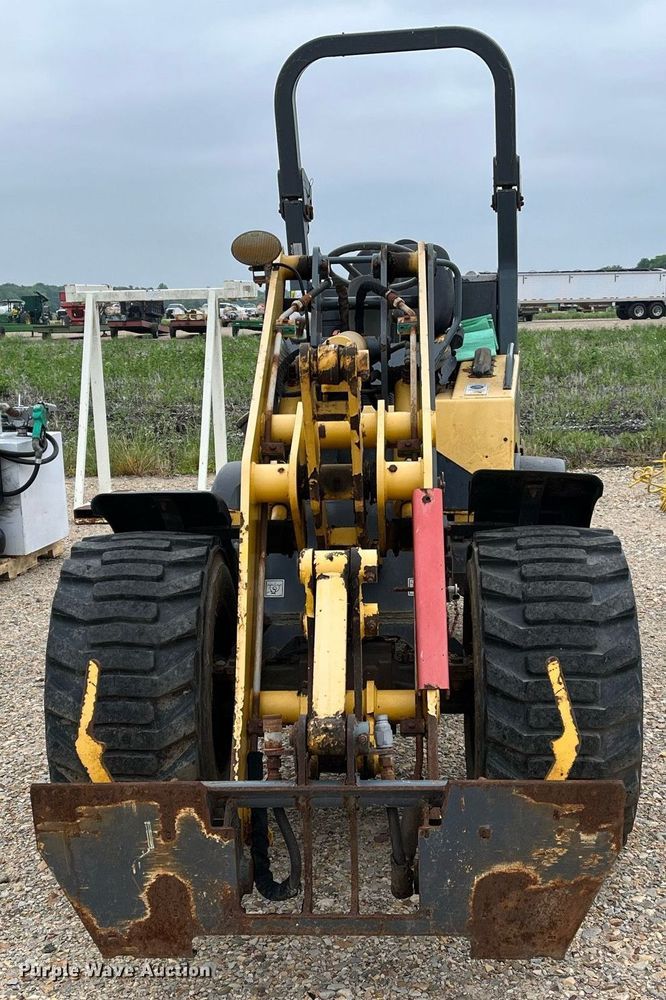 image for item DK7984 Gehl AL540  wheel loader