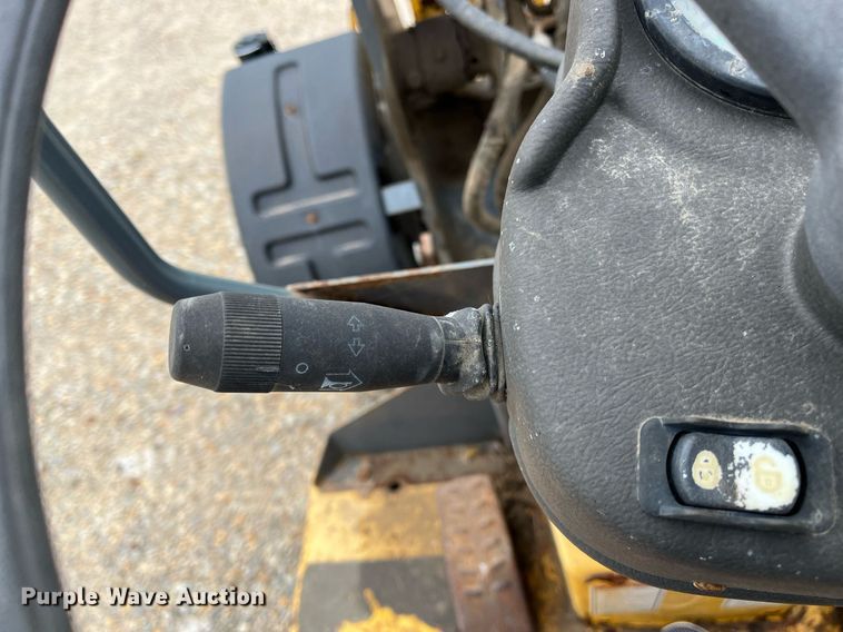 image for item DK7984 Gehl AL540  wheel loader