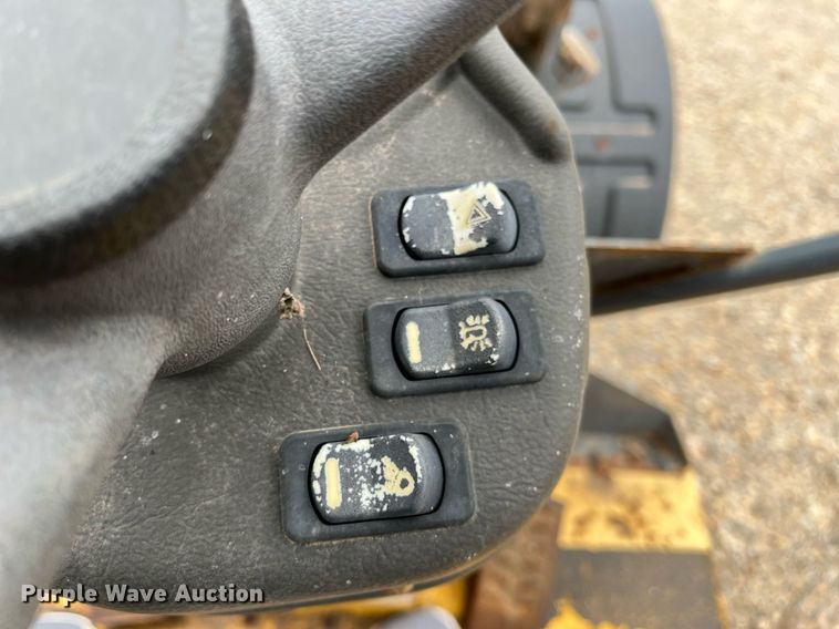 image for item DK7984 Gehl AL540  wheel loader