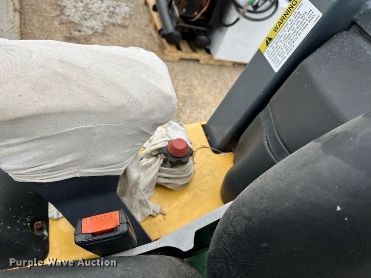 image for item DK7984 Gehl AL540  wheel loader