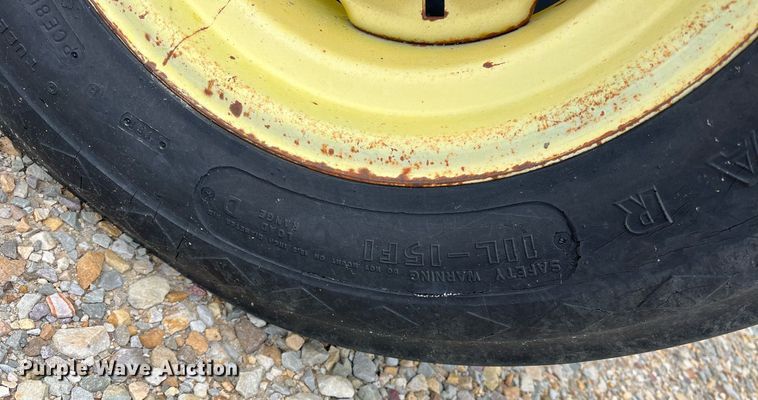 image for item DK7987 John Deere 650  tandem disk