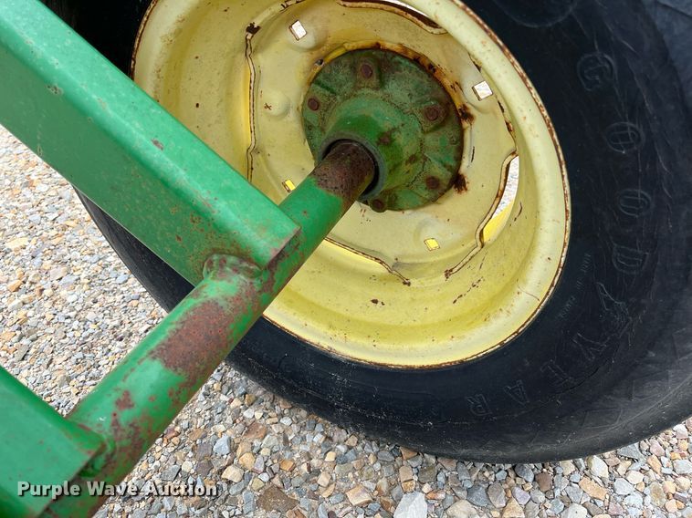 image for item DK7987 John Deere 650  tandem disk