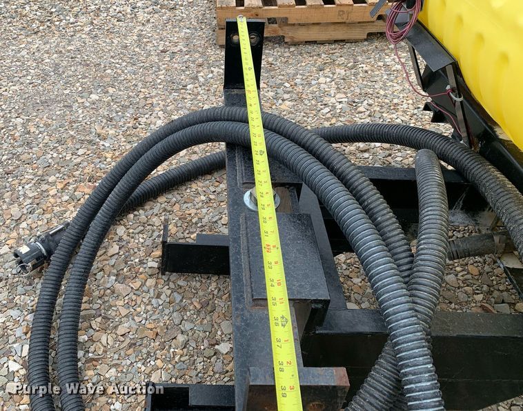 image for item DN7656 Norwesco Oval AA  poly tank