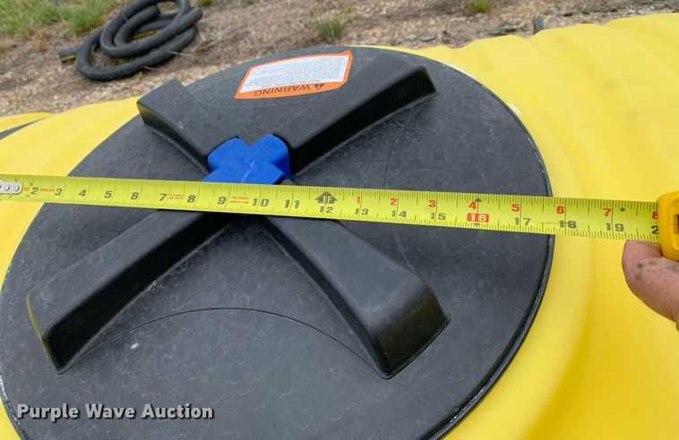 image for item DN7657 Norwesco Oval AA  poly tank