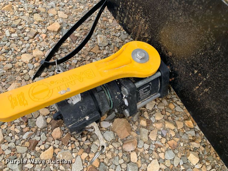 image for item DN7660 Norwesco Oval AA  poly tank