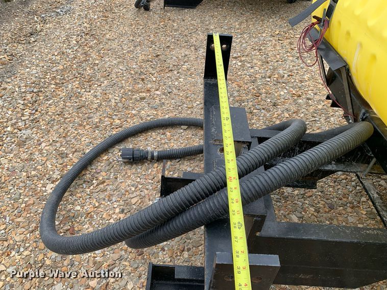 image for item DN7660 Norwesco Oval AA  poly tank