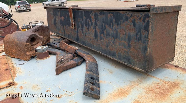 image for item DN7665 Fuel tank