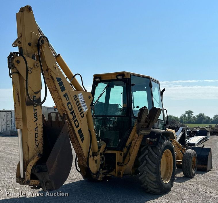 image for item DO5025 Ford 555D  backhoe