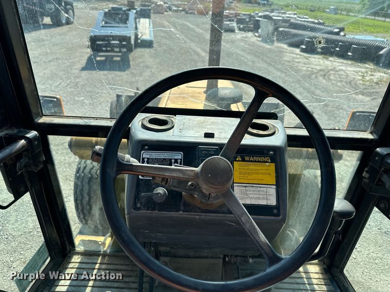 image for item DO5025 Ford 555D  backhoe