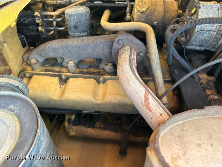 image for item DO5025 Ford 555D  backhoe