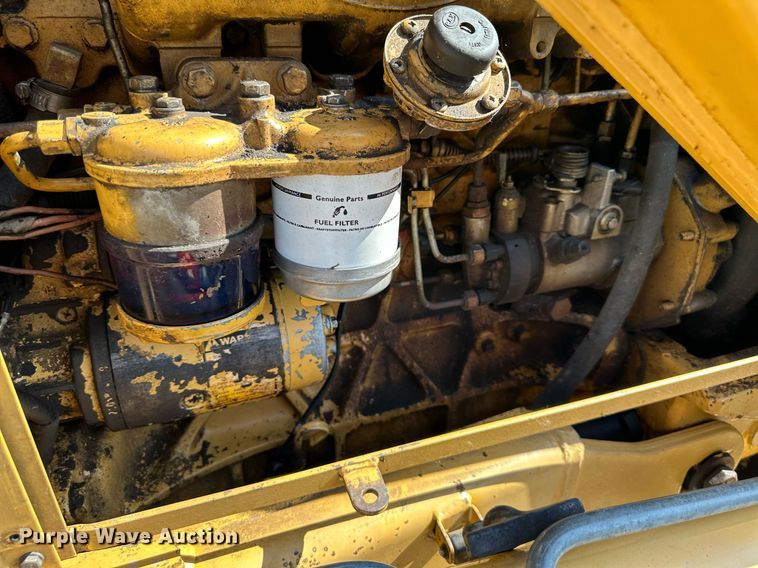 image for item DO5025 Ford 555D  backhoe