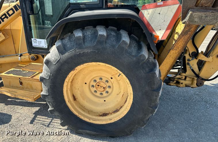 image for item DO5025 Ford 555D  backhoe