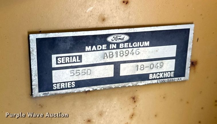 image for item DO5025 Ford 555D  backhoe