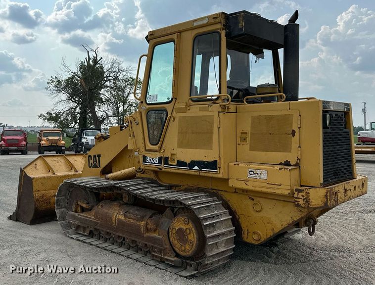 image for item DS6309 1993 Caterpillar 953B  track loader