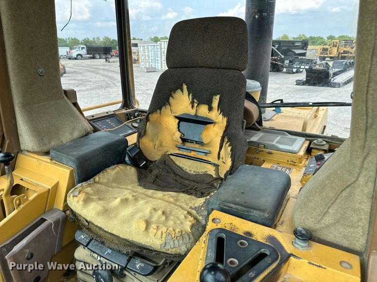image for item DS6309 1993 Caterpillar 953B  track loader
