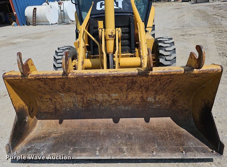 image for item DS6310 2003 Caterpillar 420D  backhoe