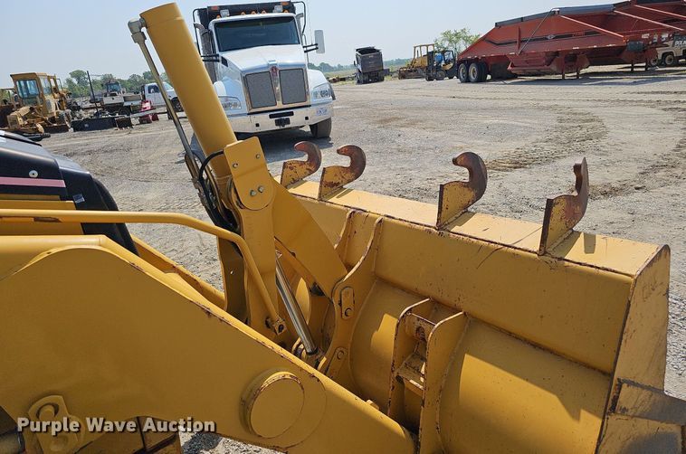 image for item DS6310 2003 Caterpillar 420D  backhoe