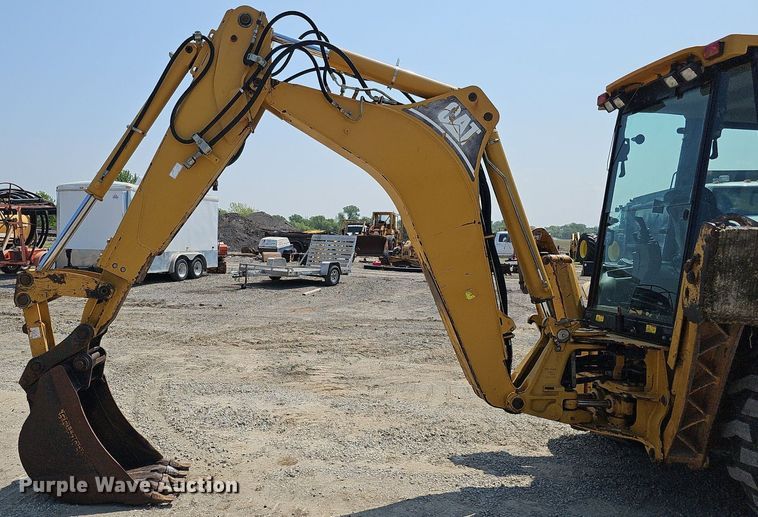 image for item DS6310 2003 Caterpillar 420D  backhoe
