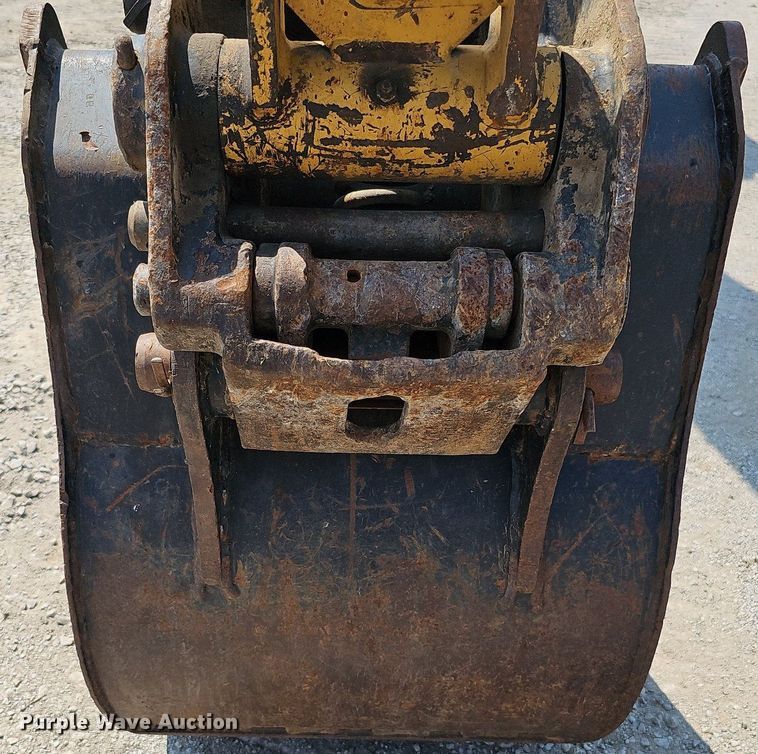 image for item DS6310 2003 Caterpillar 420D  backhoe