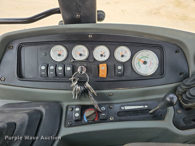 image for item DS6310 2003 Caterpillar 420D  backhoe