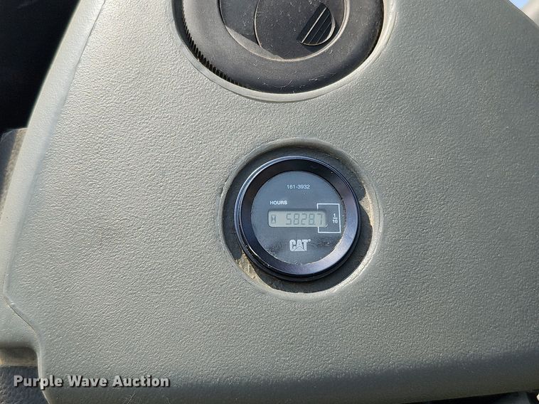 image for item DS6310 2003 Caterpillar 420D  backhoe