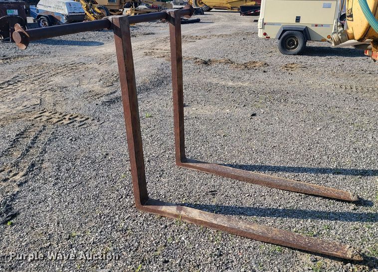 image for item DS6310 2003 Caterpillar 420D  backhoe