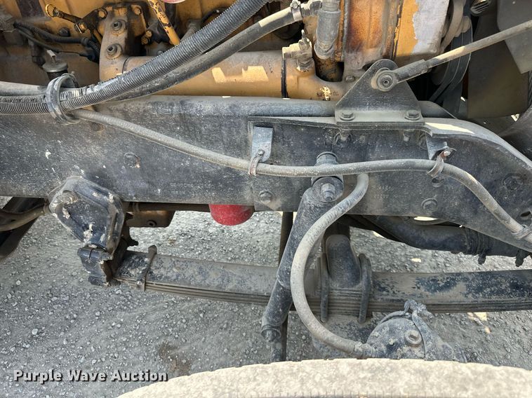 image for item DS6323 1994 Kenworth W900  semi truck