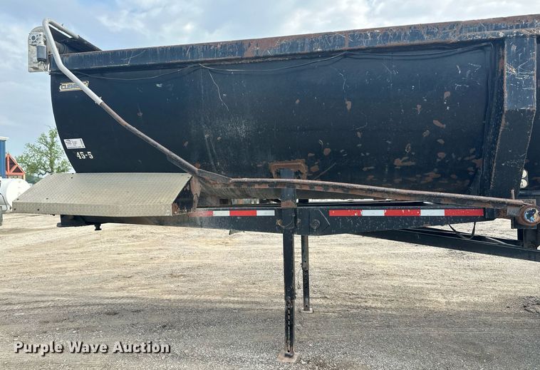 image for item DS6326 1999 Clement  end dump trailer