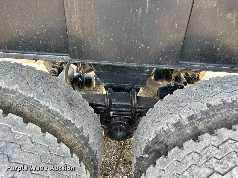 image for item DS6328 2019 Brazos BRAZ280F  end dump trailer