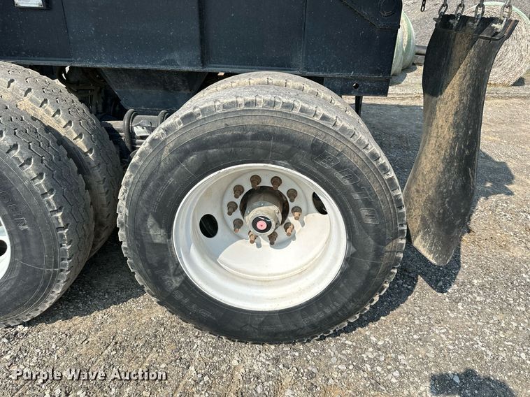 image for item DS6328 2019 Brazos BRAZ280F  end dump trailer