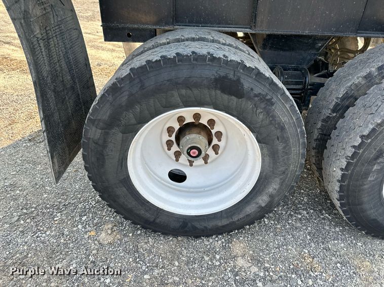 image for item DS6328 2019 Brazos BRAZ280F  end dump trailer