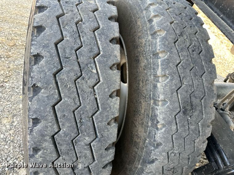 image for item DS6328 2019 Brazos BRAZ280F  end dump trailer