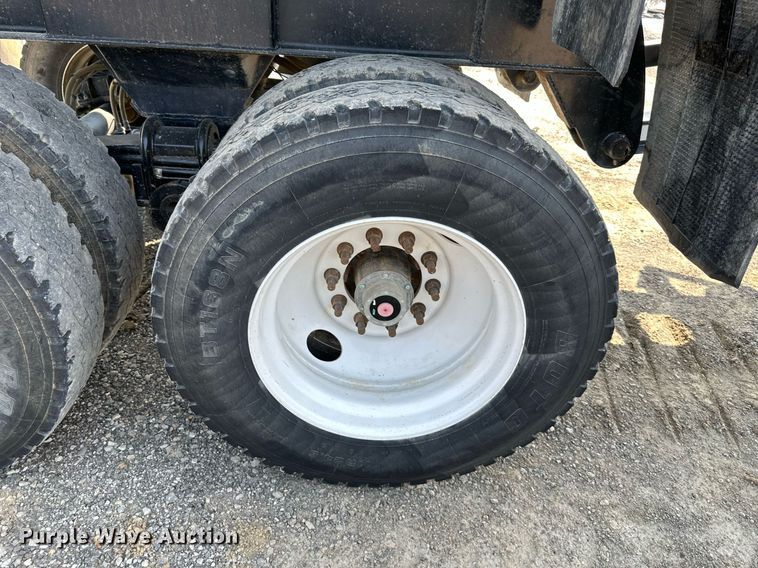 image for item DS6328 2019 Brazos BRAZ280F  end dump trailer