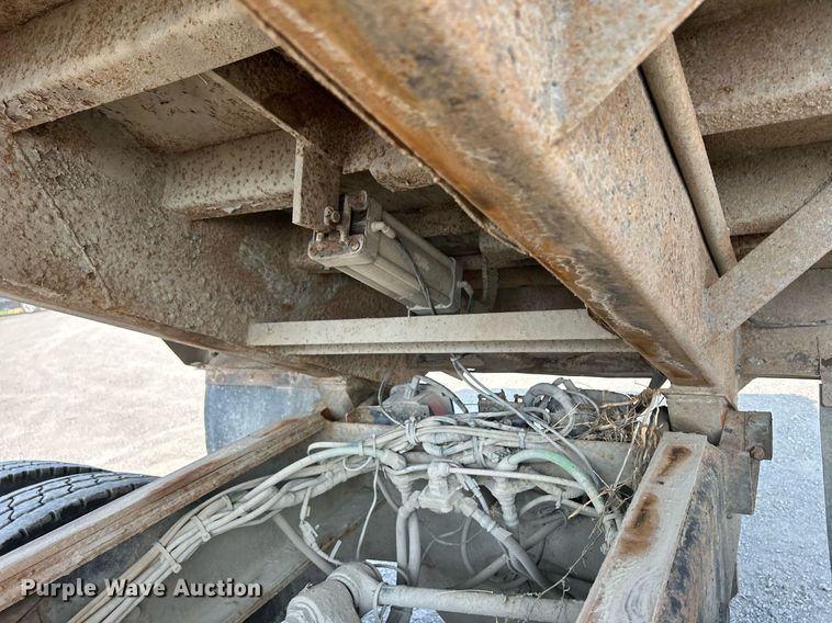 image for item DS6329 2000 Sterling L-Line  dump truck