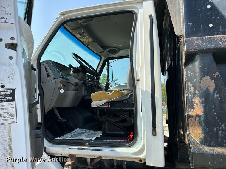 image for item DS6329 2000 Sterling L-Line  dump truck