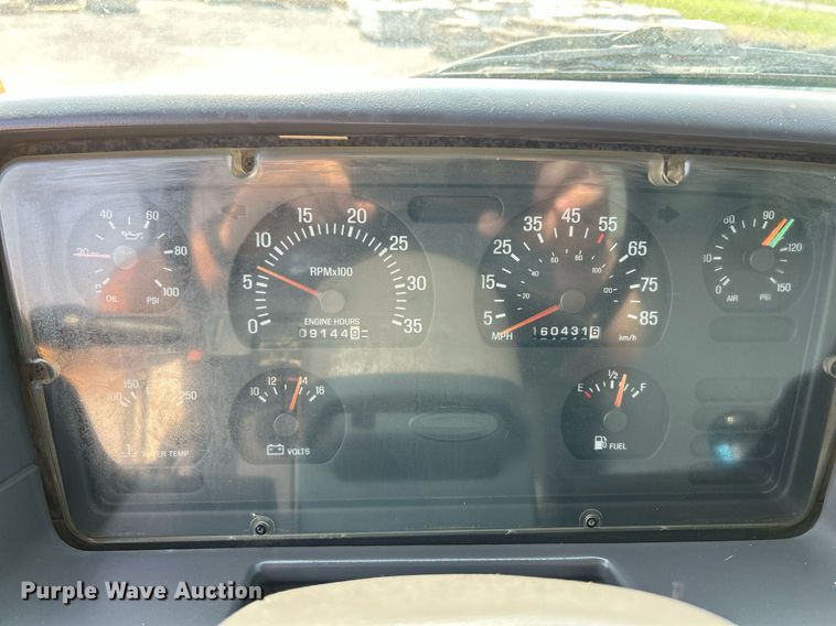 image for item DS6329 2000 Sterling L-Line  dump truck