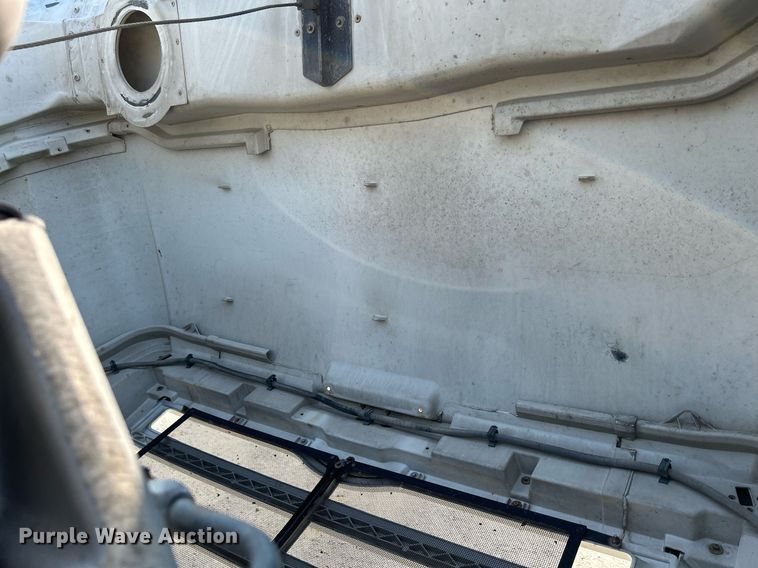 image for item DS6329 2000 Sterling L-Line  dump truck