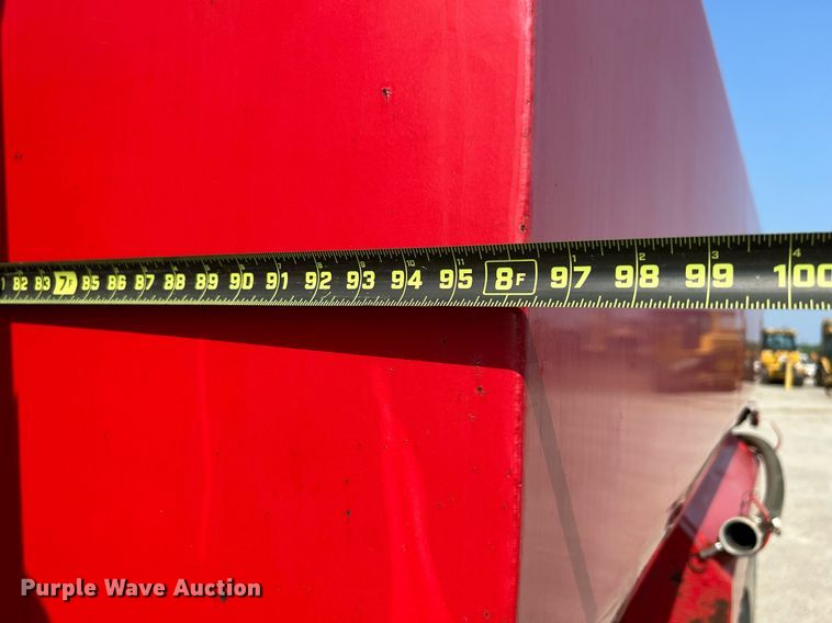 image for item DS6330 2001 International 8100  water truck