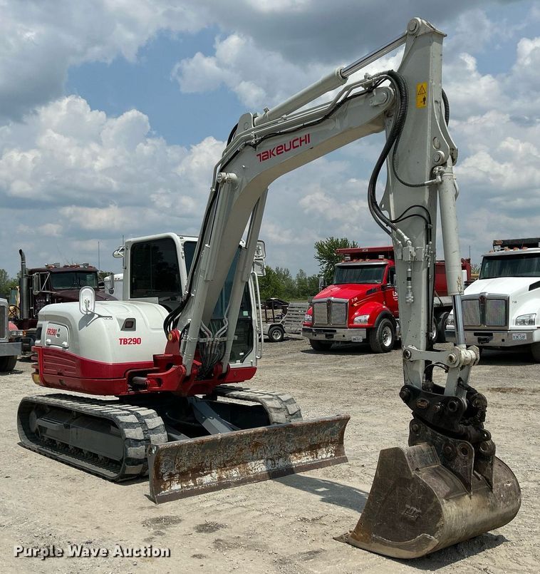 image for item DS6331 2020 Takeuchi TB290  mini excavator