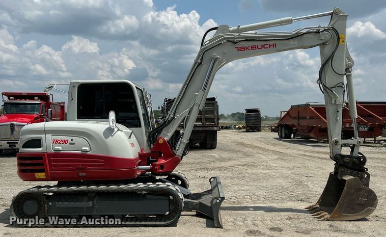 image for item DS6331 2020 Takeuchi TB290  mini excavator