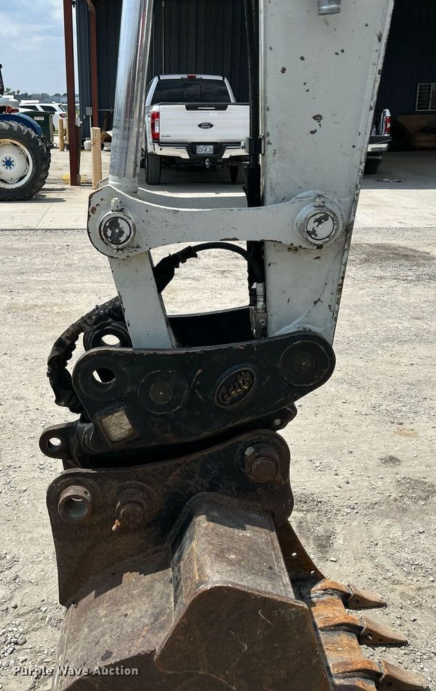 image for item DS6331 2020 Takeuchi TB290  mini excavator