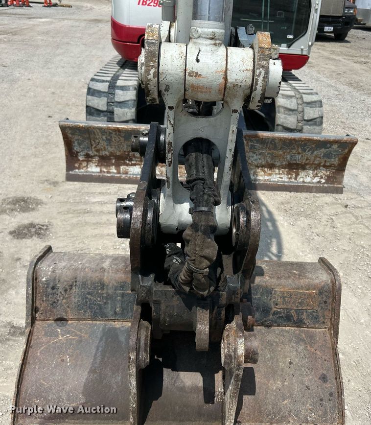 image for item DS6331 2020 Takeuchi TB290  mini excavator