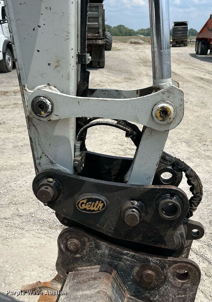 image for item DS6331 2020 Takeuchi TB290  mini excavator