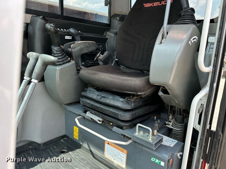 image for item DS6331 2020 Takeuchi TB290  mini excavator