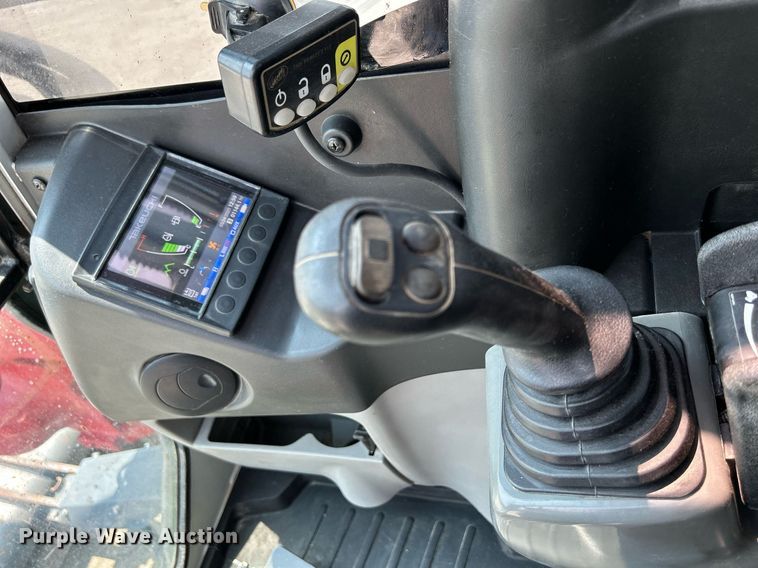 image for item DS6331 2020 Takeuchi TB290  mini excavator