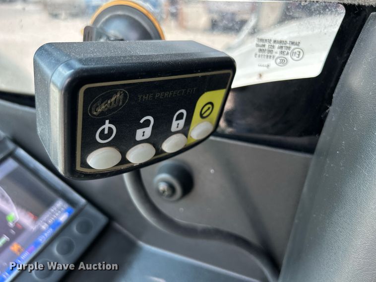 image for item DS6331 2020 Takeuchi TB290  mini excavator